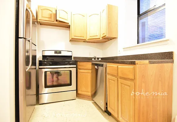 Rented by Bohemia Realty Group | media 2