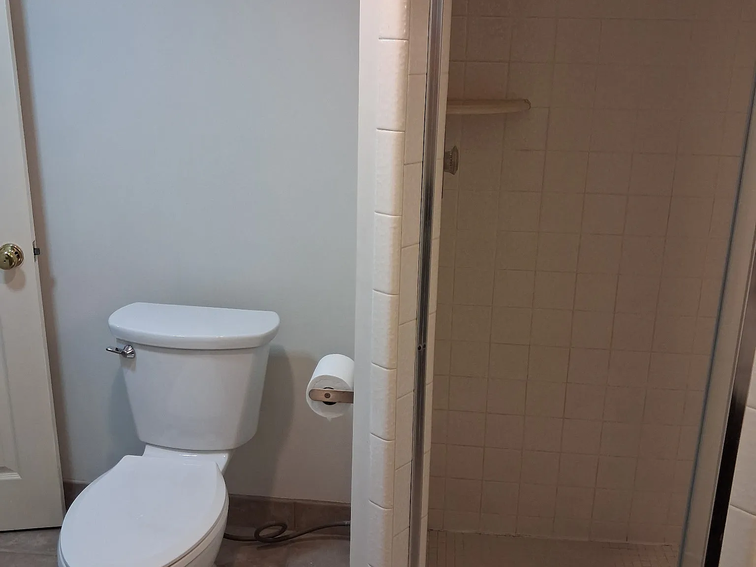 1 bed, 1000 sqft, $1,300 — Photo 4
