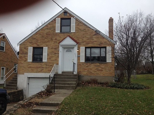 1st image of 2717 Hennge Dr