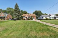 Clague Rd-S0909-001.jpg