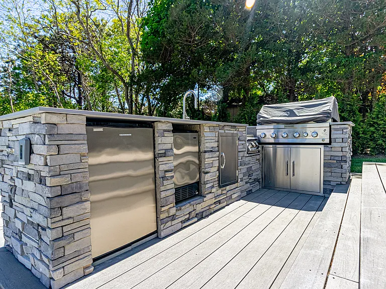 10 Blackwatch Ct — Photo 17
