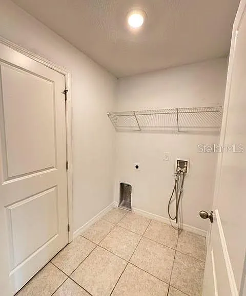 266 Reese Ct — Photo 14