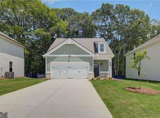 80 Hydrangea Cir, Fairburn, GA 30213