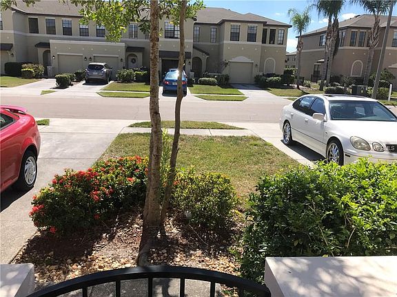 3rd image of 2230 Seven Oaks Dr