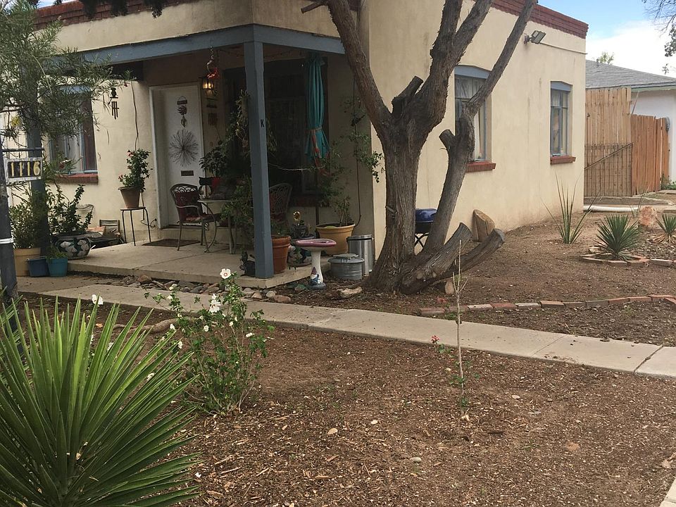 Quiet with New Mexico charm