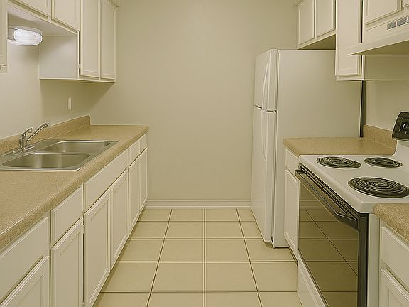 3rd image of 3302 Up River Rd #Ur25