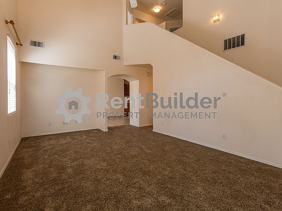4th image of 5705 Potentilla Ct NW