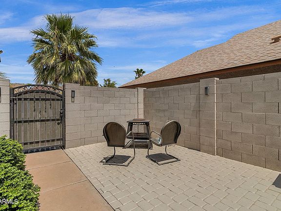 4th image of 4121 E La Puente Ave