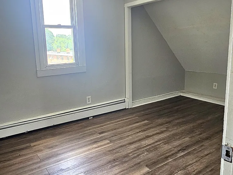 1268 Quinnipiac Ave #C — Photo 8