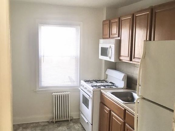 968ADAB5-BC60-49DC-97C1-CAB6940D9A6E