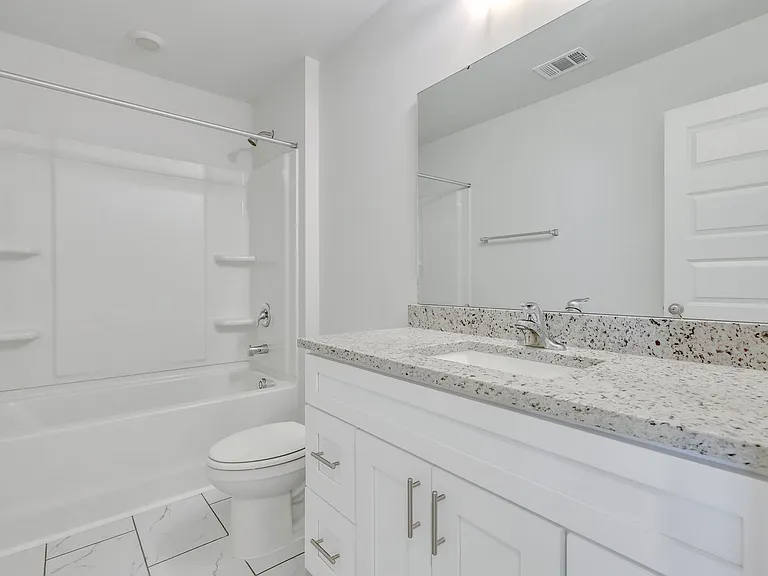 512 Governor Treutlen Cir — Photo 14