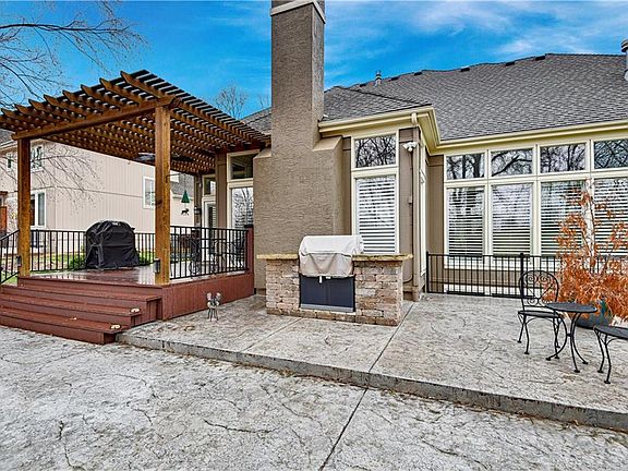 5th image of 4961 W 138th Ter