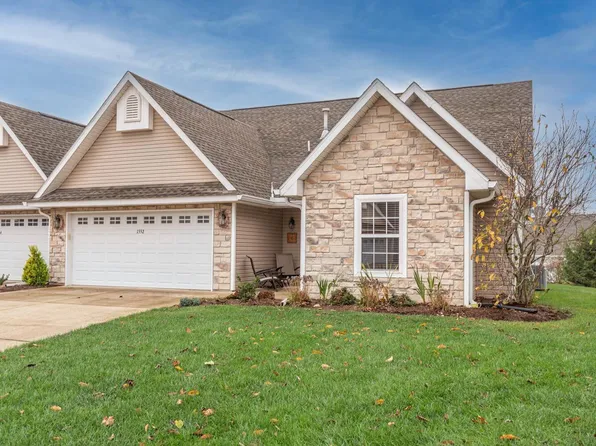 1552 S Arbor Ridge Ct, Bloomington, IN 47403