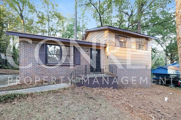 1st image of 1716 Bobolink Ln NE