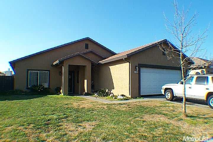 1st image of 1903 Amberwood Ln