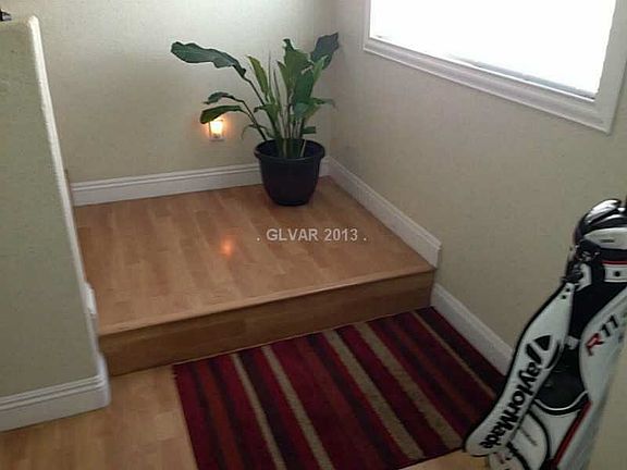 5th image of 3549 Chelsea Grove St