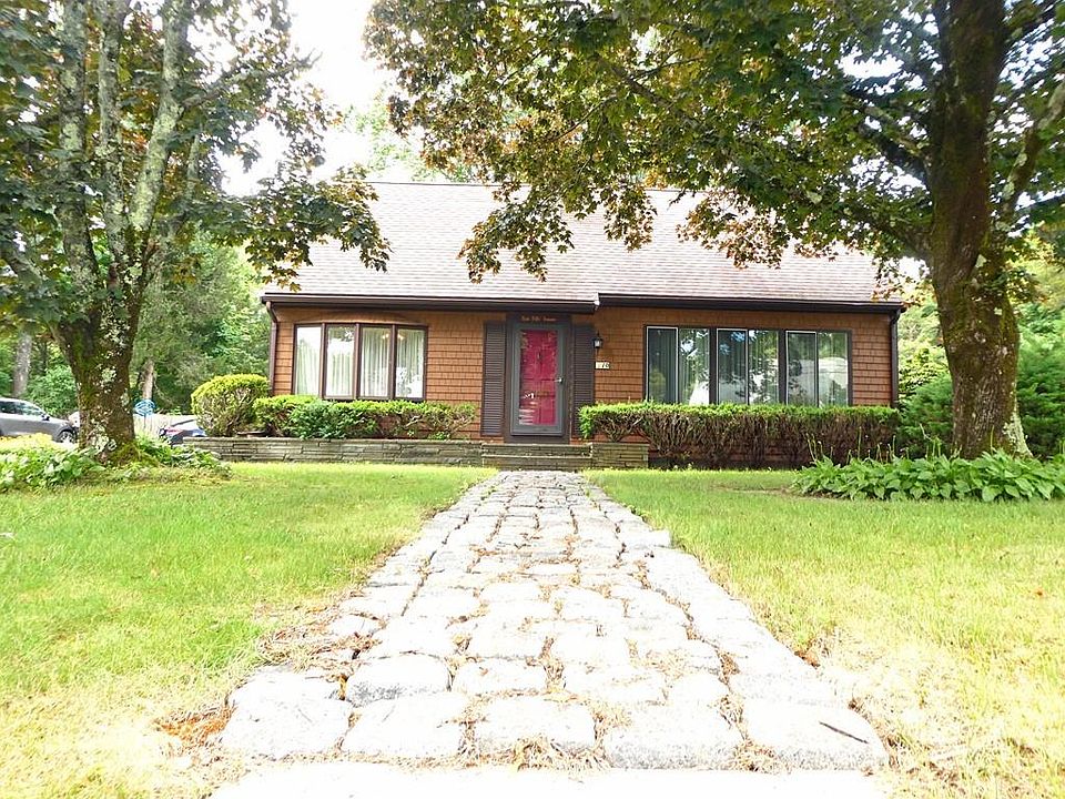 1st image of 10 Hiltz Ave