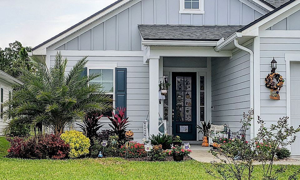 1st image of 207 Seabrook Dr
