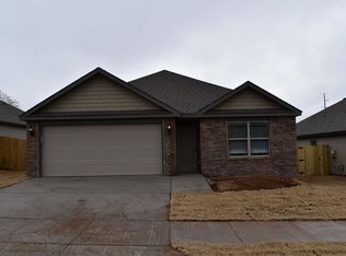 1708 S K Pl, Rogers, AR 72756