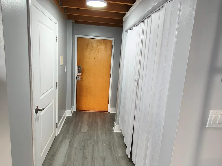 1020 Hamilton St #11 — Photo 10