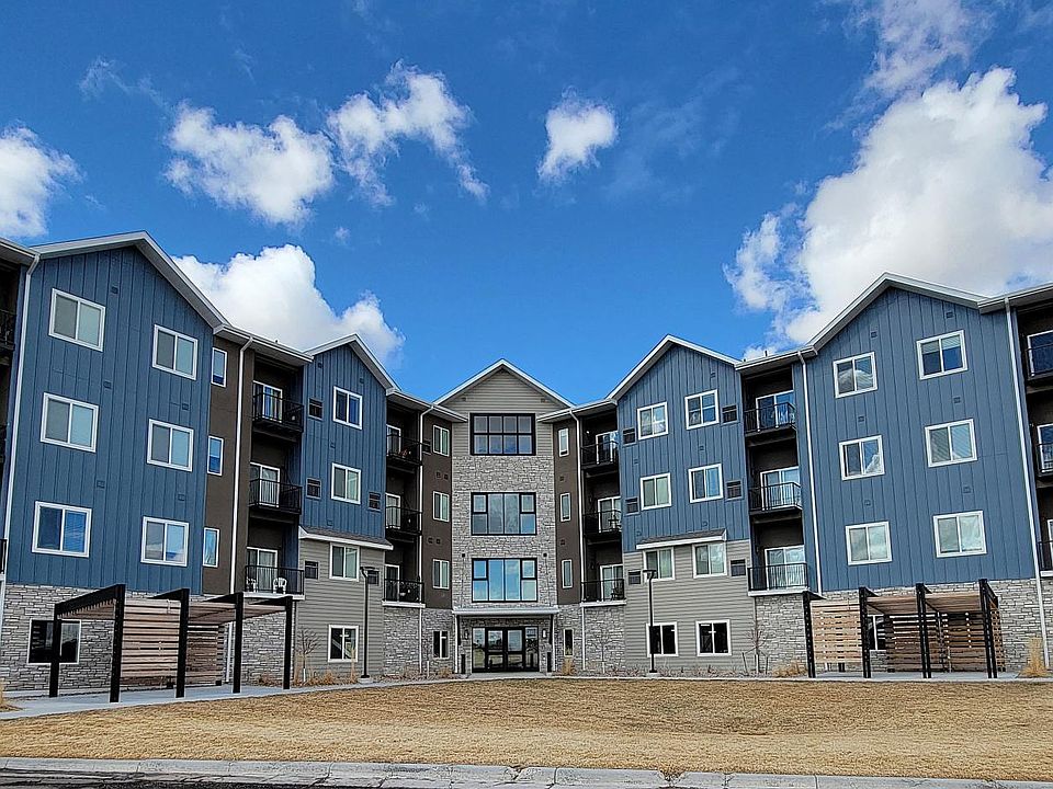 Exterior-courtyard view
