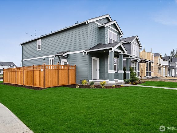 2nd image of 14822 203rd Avenue E #686