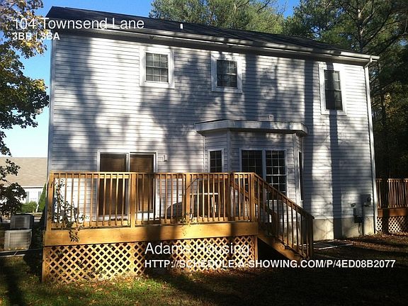 3rd image of 104 Townsend Ln
