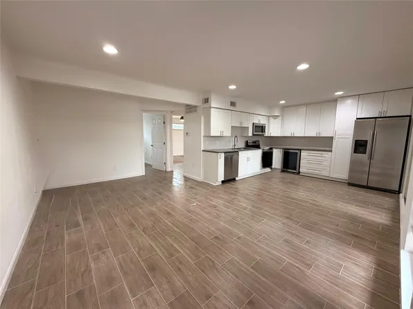 4723 Aftonshire Dr #A3, Houston, TX 77027