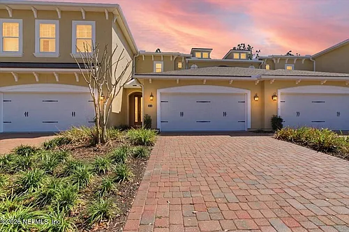 80 Oyster Bay Way Photo 1