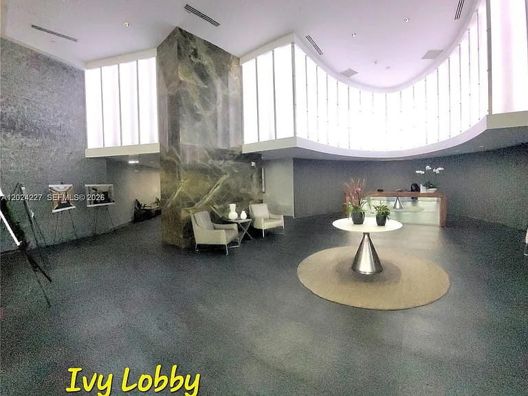 90 SW 3rd St #2208 — Photo 5