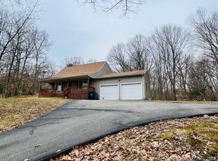 65 River St, Plainfield, CT 06374