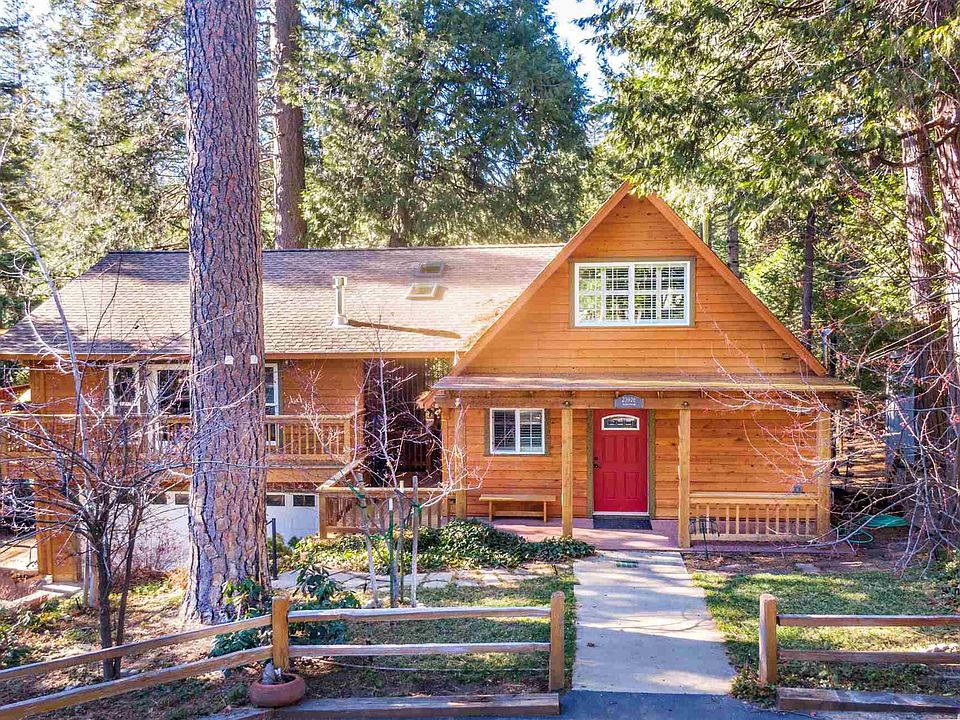 1st image of 23926 Redwood Ct
