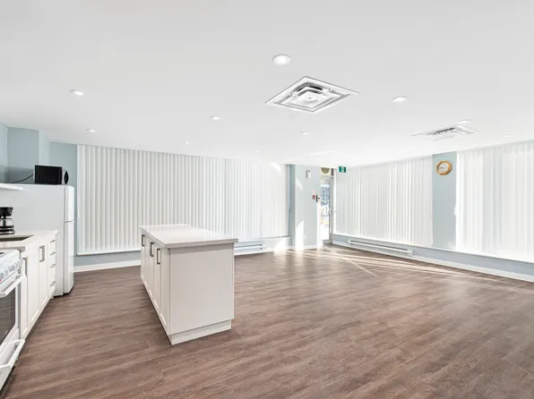 Green Meadows Apartments, 100 Unity Rd, Toronto, ON M4J 5B2