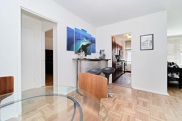 Rented by Living New York | media 14