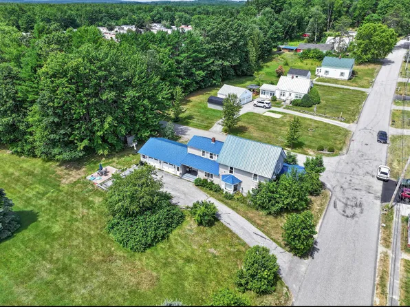 28 Park Street, Lisbon, ME 04250