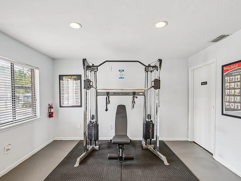 Liv Apartments — Photo 15