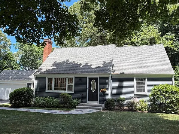 74 Birch Rd, Longmeadow, MA 01106