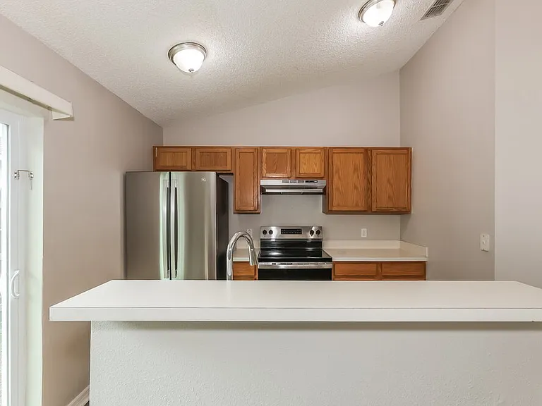 30319 Birdhouse Dr — Photo 7