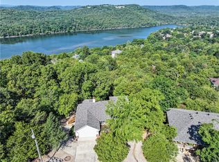 24 Quail Run Dr UNIT 117, Eureka Springs, AR 72631
