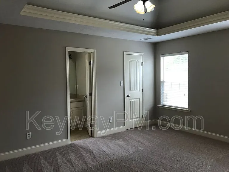 978 Arbor Springs Cir — Photo 9