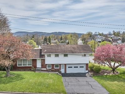2700 Ward Ave, Endwell, NY, 13760