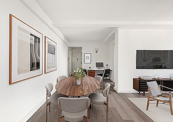 3rd image of 10 Stuyvesant Oval APT 7A
