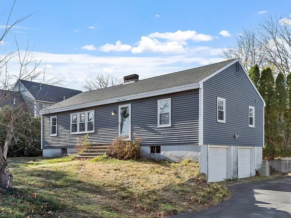 4 Flint St, Chelmsford, MA 01824