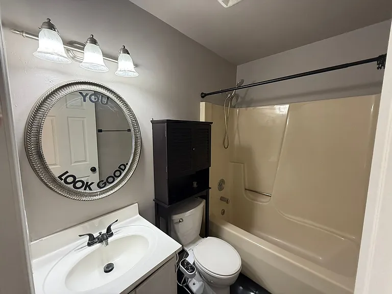 7812 Brookfield Dr — Photo 11