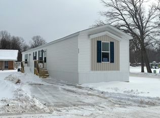 533 Walden #82, South Lyon, MI