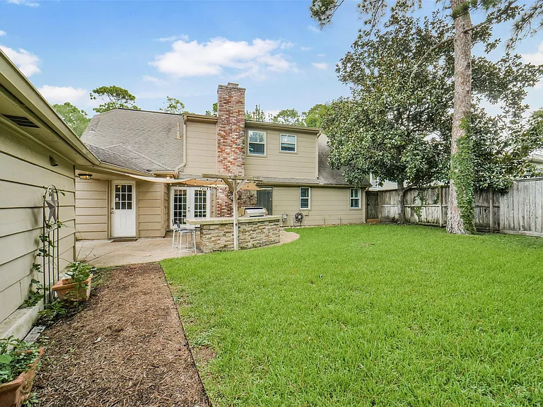 14915 Chadbourne Dr — Photo 42