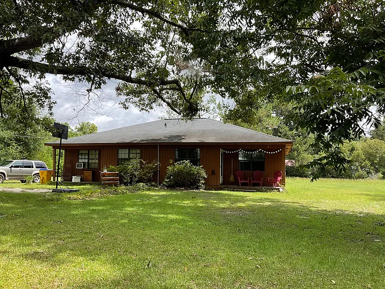 305 E Lee St — Photo 19
