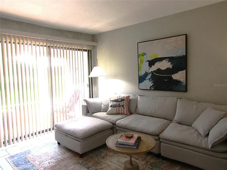 3553 Longmeadow #27 — Photo 4
