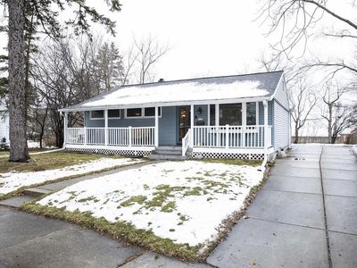 6101 West Burdick AVENUE, Milwaukee, WI, 53219