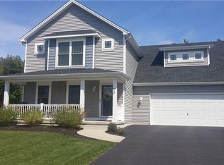 99 Chancellor Ln, West Seneca, NY 14224
